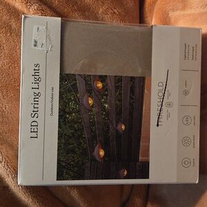 LED string lights indoor/outdoor NWT